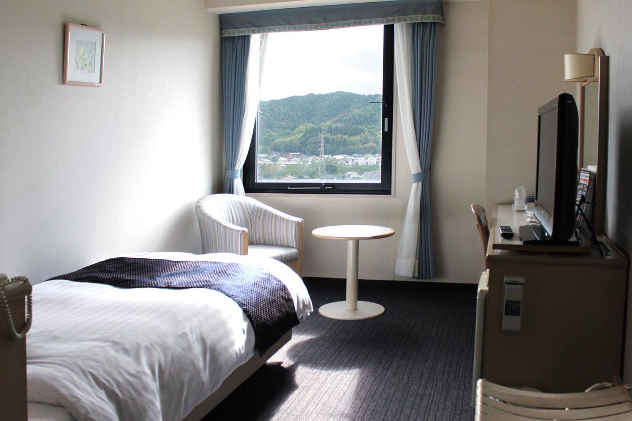 Hotel Verfort Hyuga Eksteriør bilde